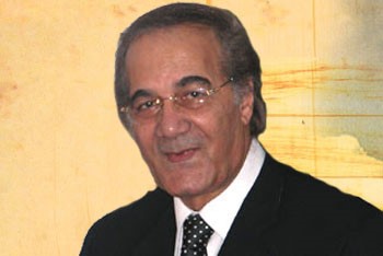 محمود ياسين