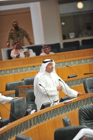 دحمد المطر متحدثا﻿