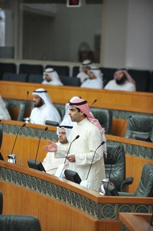 رياض العدساني﻿