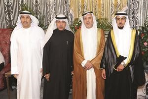 مبارك المطيري وبدر المطيري يهنئان
