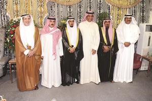 صلاح البطين وفهد البطين والعقيد خالد المكراد يباركون
