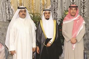 اللواء عصام العمر وفلاح الطامي يباركان
