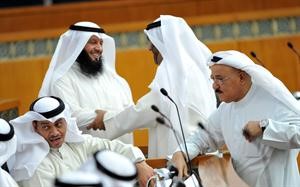 نبيل الفضل في حديث مع دحمد المطر بين محمد الدلال واحمد مطيع