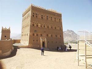 قصر العان احد معالم نجران
