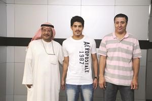 الظفيري مع الزميلين احمد حسين ومبارك الخالدي
