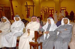 معبدالرحمن الغنيم وعبدالعزيز الغنام والزميل سامي النصف حضروا اللقاء﻿