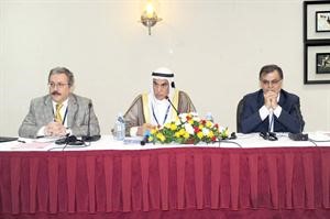 احمد السعدون مترئسا جانبا من اجتماع المجموعة البرلمانية الاسلامية﻿