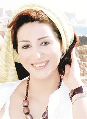 وفاء عامر