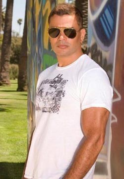 عمرو دياب رئيساً للجمهورية!