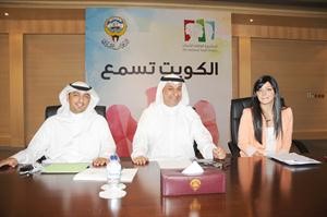 الربيعان ومدير اللجنة الاعلامية في المكتب التنفيذي عبدالعزيز صادق وعضو اللجنة الاعلامية حنين الغبرا
