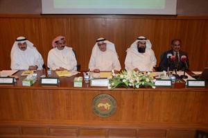 جانب من الحلقة النقاشية للمعهد العربي للتخطيط
