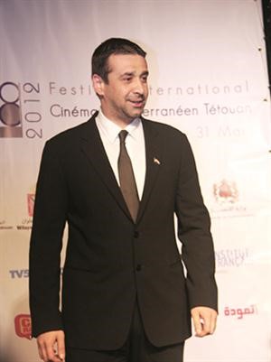 كريم عبدالعزيز﻿