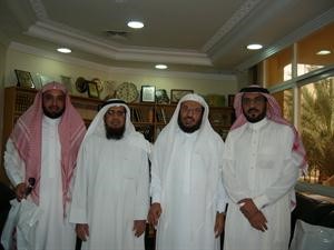 مطارق العيسى مستقبلا عبدالوهاب الطريري في مقر احياء التراث﻿