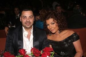الفنانة السورية اصالة وزوجها المخرج طارق العريان