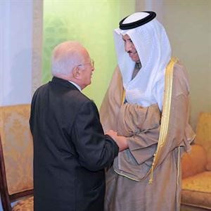 سمو رئيس الوزراء الشيخ جابر المبارك مستقبلا محمد البعلبكي﻿