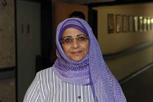 امنة غلوم﻿