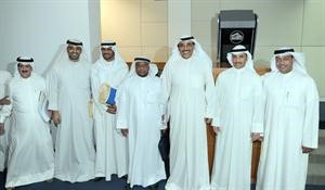 دحمد المطر ومرزوق الغانم والشيخ صباح الخالد والشيخ محمد العبدالله مع قيادات المناقصات﻿
