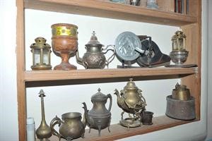 مرش ومبخر وسراج وحاجيات قديمة﻿