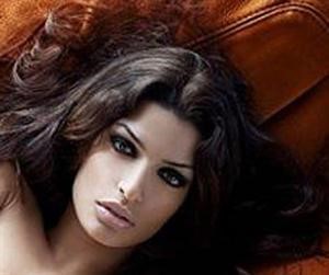 الممثلة اليونانية تونيا سوتيروبولو﻿