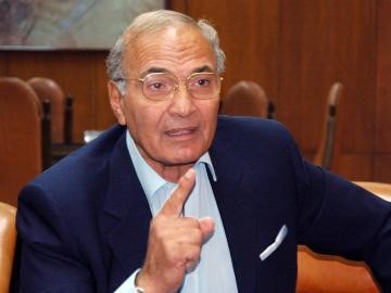احمد شفيق