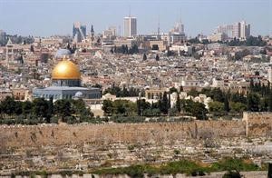 شرطة الاحتلال تعتقل يهوداً متطرفين كانوا في طريقهم لذبح «جدي» بالمسجد الأقصى وباحث عراقي يؤكد: القدس ليست أورشليم الموصوفة توراتياً