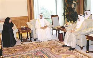 صاحب السمو الامير مستقبلا وزيري التعليم والشؤون في الامارات
