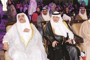 وزير الشؤون الفريق احمد الرجيب ووزير الشؤون السعودي ديوسف العثيمين﻿