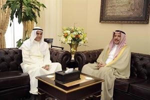 الرئيس احمد السعدون مستقبلا سفيرنا لدى مملكة البحرين عزام الصباح﻿