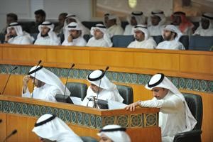 مرزوق الغانم ودعبدالله الطريجي ومحمد الدلال﻿