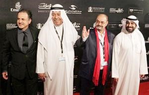 صورة جماعية لابطال ومخرج فيلم تورا بورا﻿