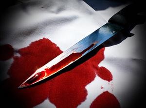 مُسن يصادق على أقواله بقتل ابنه المخمور طعناً