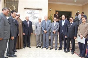 درشيد الحمد وخالد الحسيني وانور بورحمة وخالد العمر وعدنان العثمان خلال افتتاح سكن الطالبات المغتربات