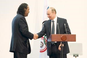 فلاديمير بوتين يهنئ الفهد برئاسة انوك