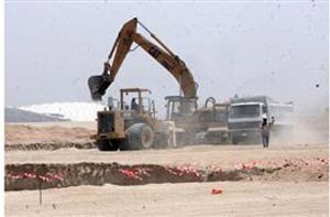 جانب من سير العمل في احدى مراحل المشروع
