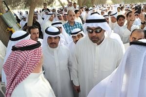 الشيخ خالد الفهد والشيخ دعيج الخليفة يقدمان التعازي﻿