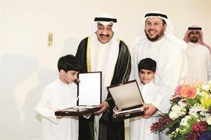 الخرافي والدبوس يكرمان البراعم 	قاسم باشا﻿