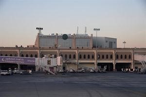 جثتان في عجلات هبوط طائرة في موريتانيا ..ومقتل طيار مدني بعد سقوطه من على متن طائرة في مطار الأردن 