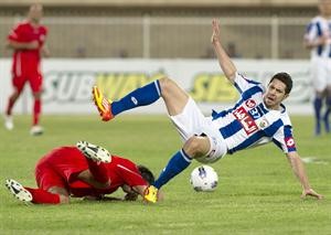 المحترف البرازيلي كارلوس فينيسيوس قاد الجهراء لتخطي عقبة المحرق	 الازرقكوم﻿