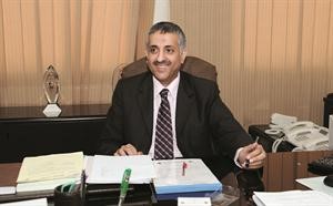 الامين العام لمعهد الكويت للاختصاصات الطبية دابراهيم هادي في حوار مع الانباء اسامة ابوعطية
