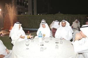 الاعلامي يوسف الجاسم ودبدر مال الله خلال اللقاء﻿