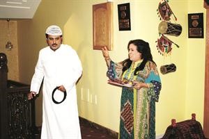 حياة الفهد ومشاري البلام في مشهد من سيدة البيت﻿