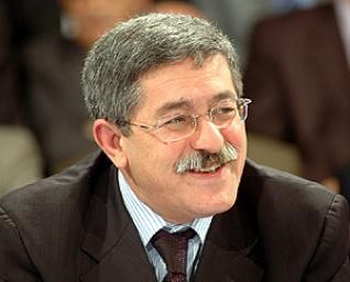 احمد اويحيى