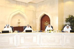 جمال الشهاب ومسالم الاذينة واحمد الرجيب ودعلي العبيدي خلال الاجتماع
