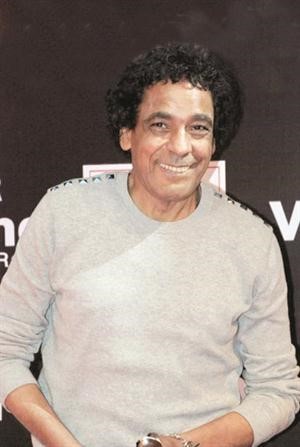 محمد منير﻿
