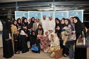 عدد من المشاركين والمشاركات في انجاز شباب 2012

