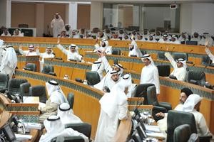 المجلس يصوت على التوصيات الخاصة بالمسرحين﻿