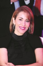 منال عمر﻿