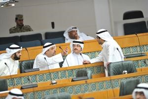 رياض العدساني وشايع الشايع وعبدالرحمن العنجري ومبارك الوعلان