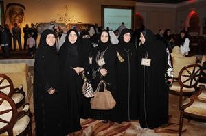 مجموعة من المشاركات﻿