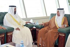 احمد الهيفي واحمد بن عبدالله ال محمود خلال اللقاء﻿